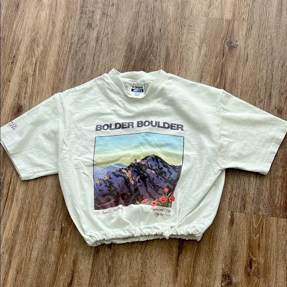 Vintage style crop top